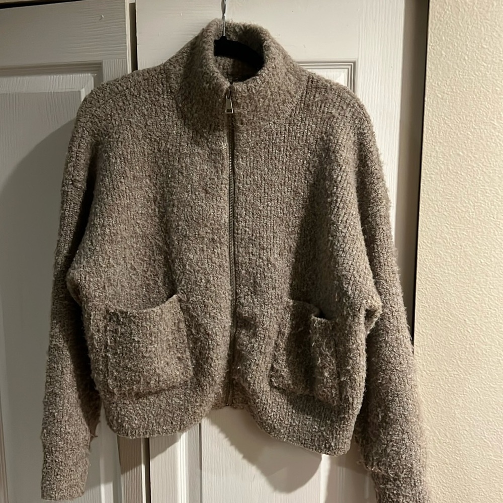 Le bon shop zip up sweater